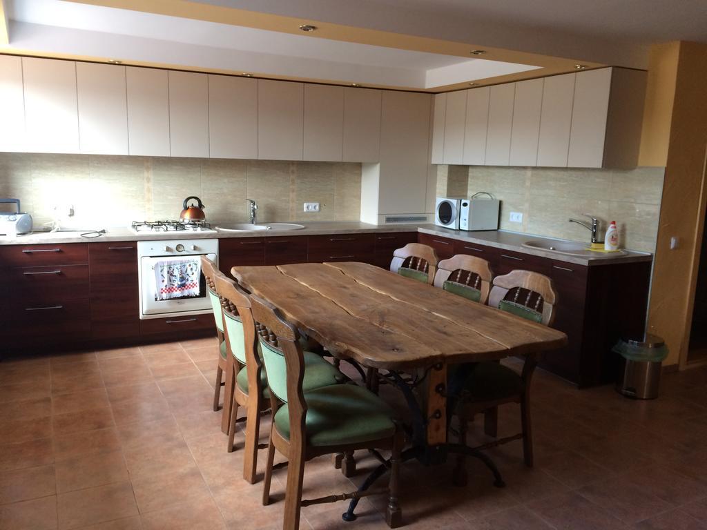 Sveciu Namai Appartement Ryskenai Buitenkant foto