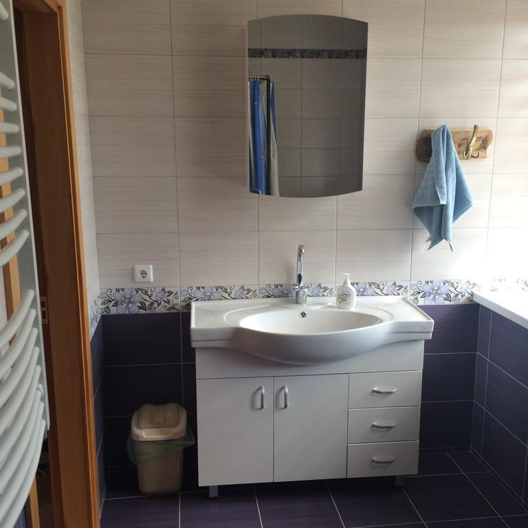 Sveciu Namai Appartement Ryskenai Buitenkant foto